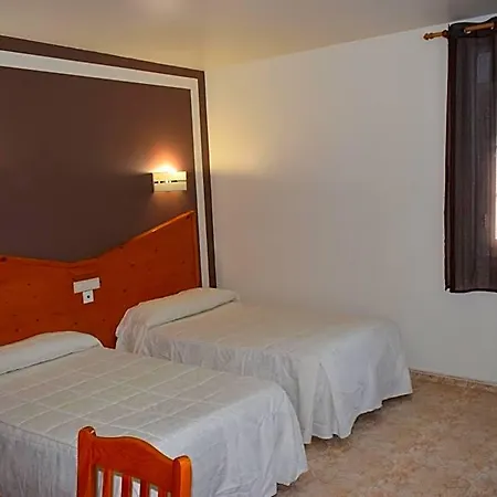 Hotel Restaurante Camelias 2*