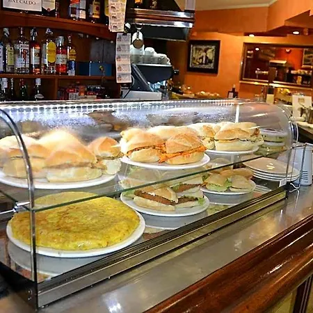 Hotel Restaurante Camelias Jarrio