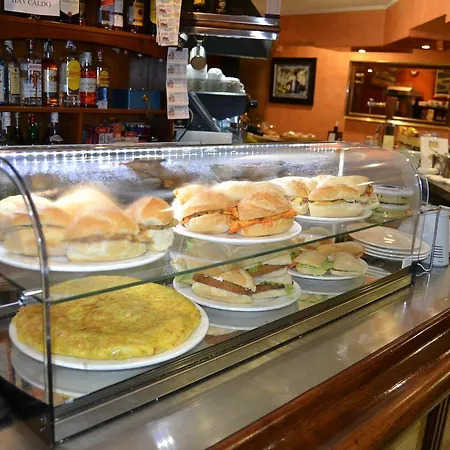 Restaurante Camelias فندق Jarrio